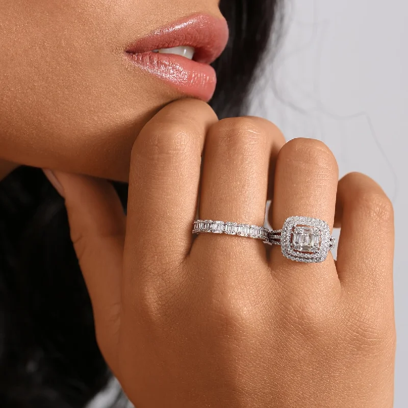 Cushion Cut Diamond Ring with Halo