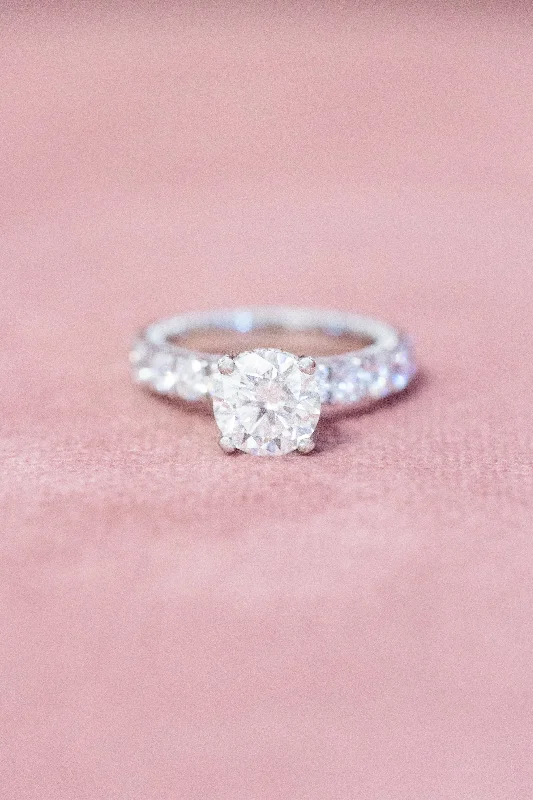 Round Cut Moissanite Peg Head Pave Halo Engagement Ring