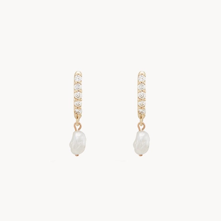 inner light diamond pearl earring - 14k yellow gold