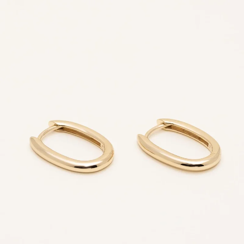 Oval Hoop Earrings in 14kt Yellow Gold