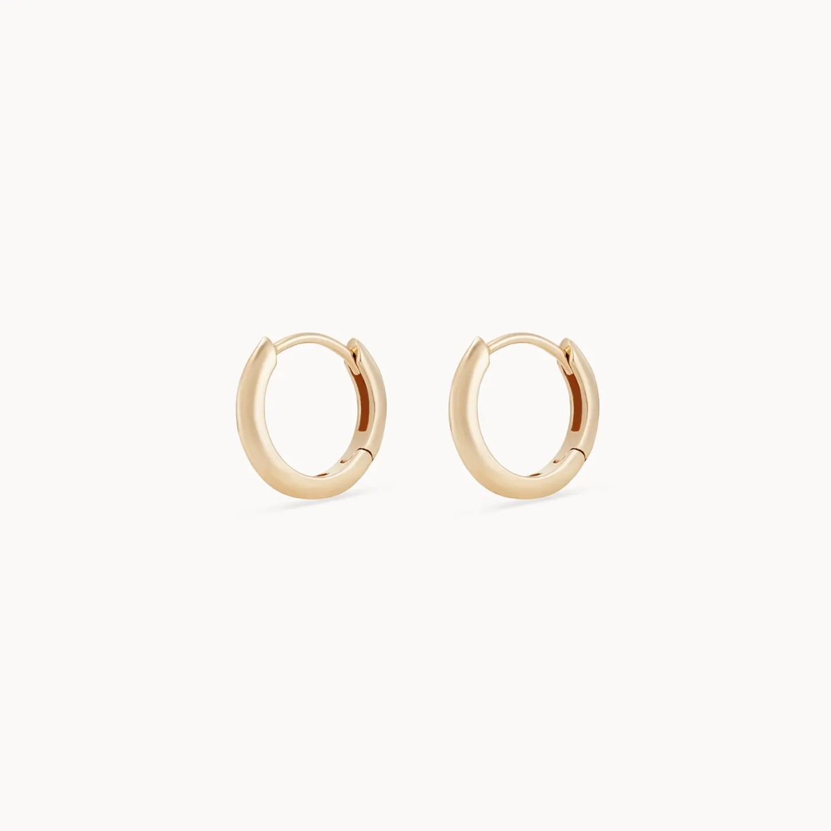 dagger small hoop - 14k yellow gold hoop