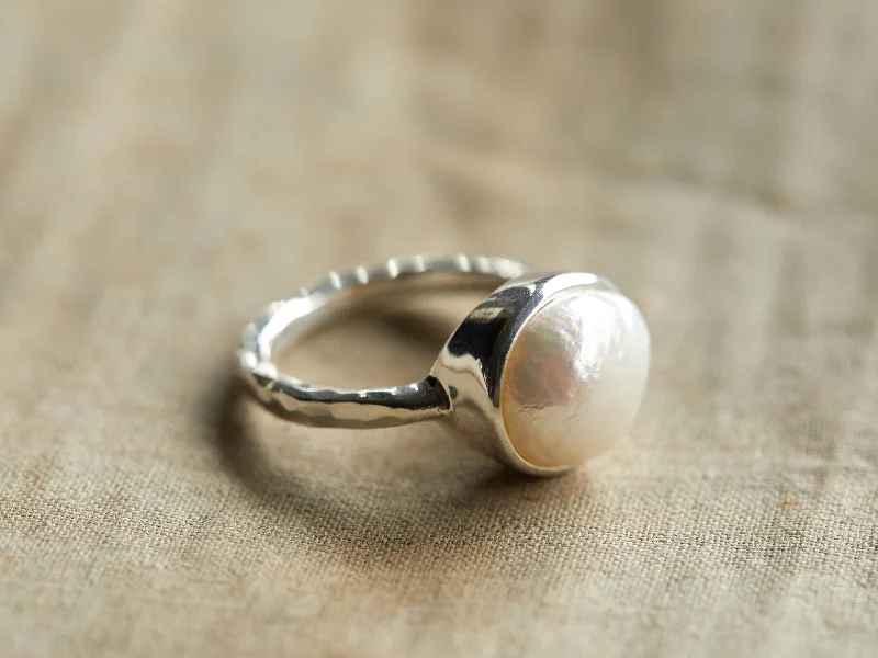 Avisa Pearl Ring