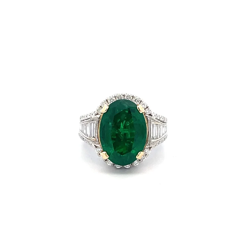 Emerald And Diamond Ring