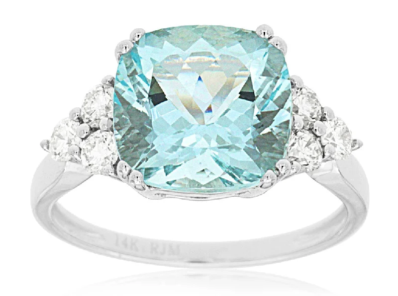 14K White Gold Aquamarine and Diamond Ring