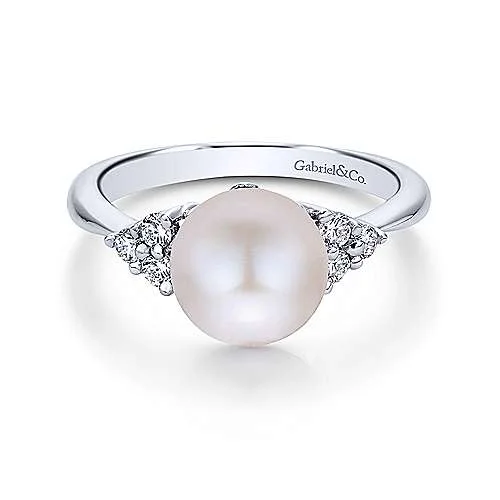 14K White Gold Cultured Pearl and Diamond Cluster Ring