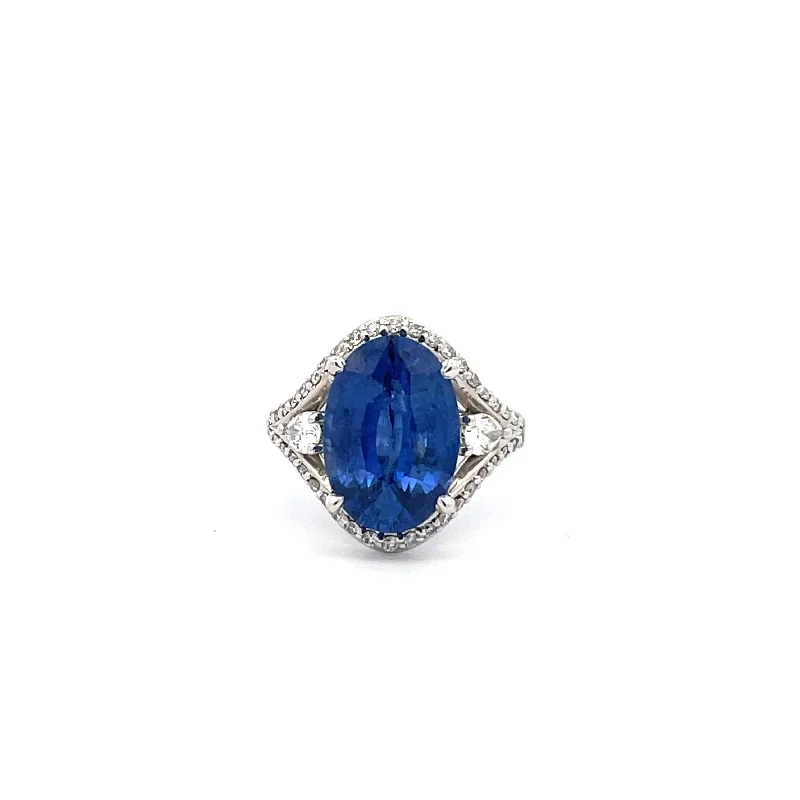 Sapphire And Diamond Ring