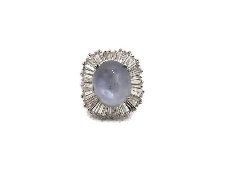 STAR SAPPHIRE & BAGUETTE DIAMOND RING