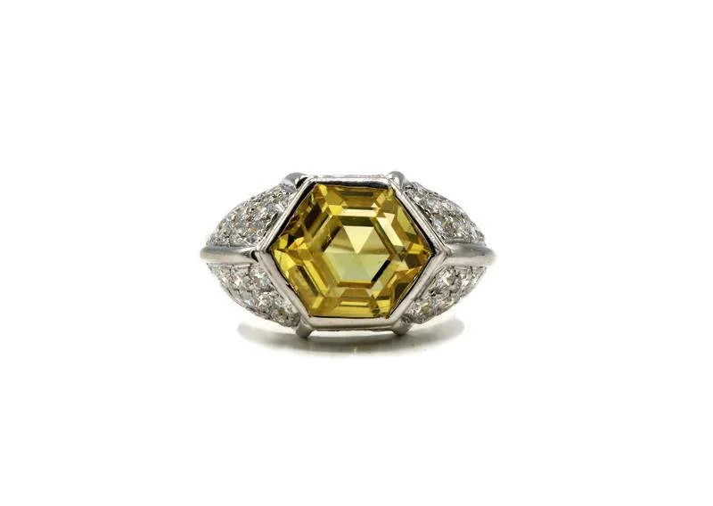 YELLOW SAPPHIRE AND DIAMOND RING