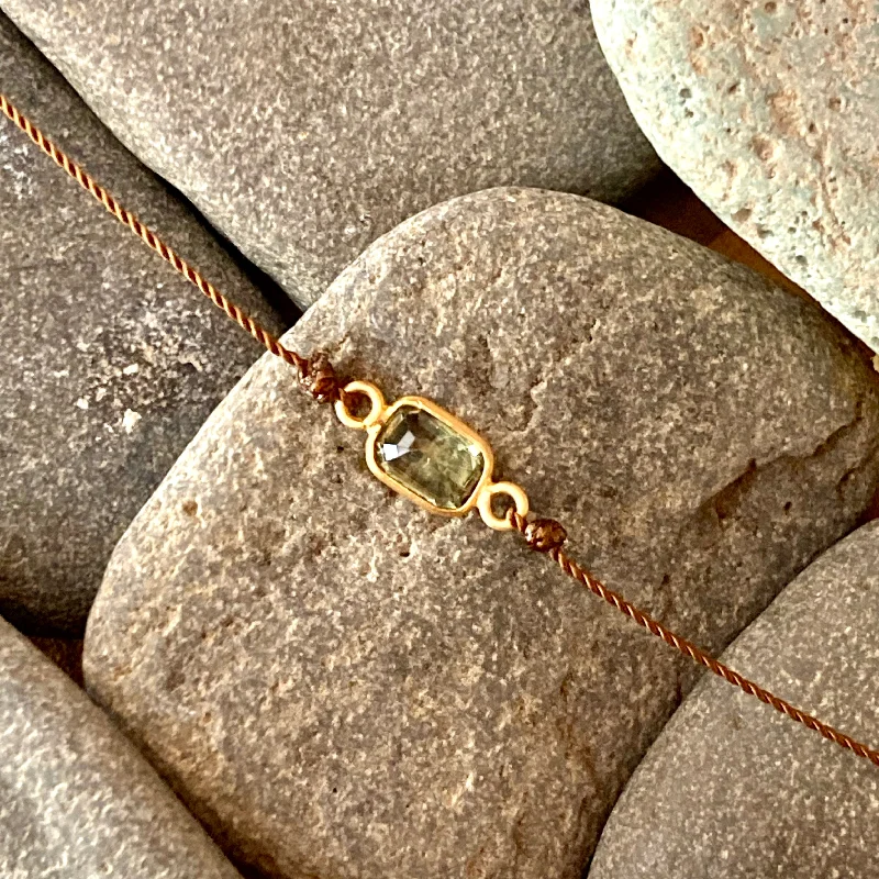 One of a Kind Green Sapphire 18K Gold Bracelet